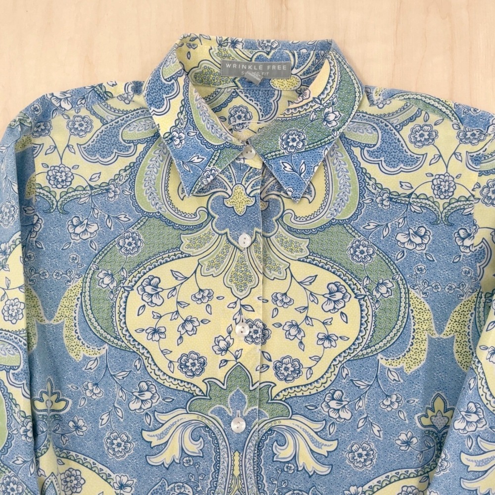 Womens Wrinkle Free Petite 8P Paisley Button Down Shirt Blue Green Floral Blouse